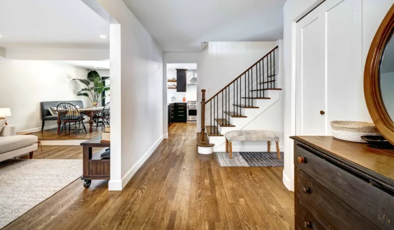 residential-property-interior-with-hardwood-flooring-madisonville-la-1536x897